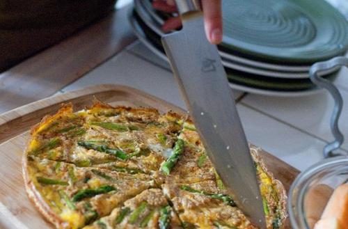 asparagus and leek frittata