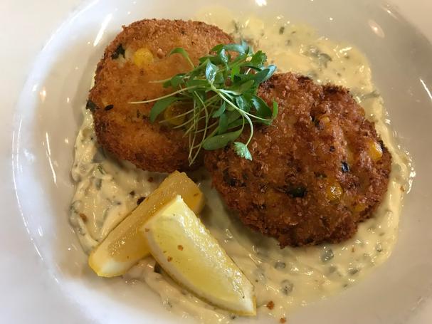 Cod Cakes with Lemon Aioli