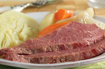 Slow Cooked Corned Beef and Cabbage