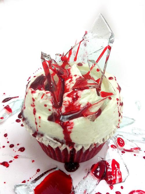 Foodista | Bloody Cupcakes Celebrate the New Season of 'Dexter'