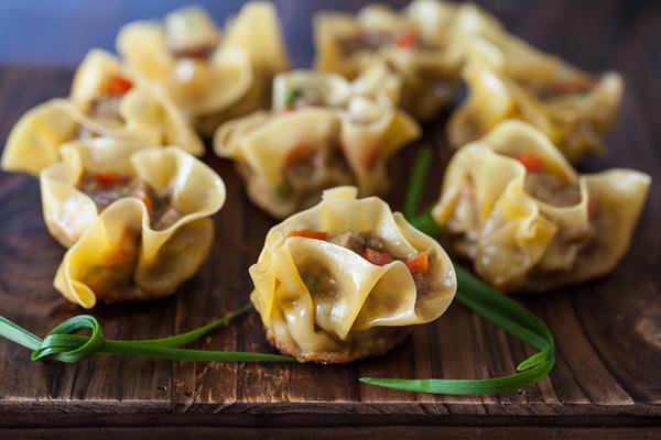 Foodista | 5 Chinese Dumplings Recipes for the Lunar New Year