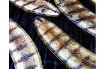 Grilled Banana Splits