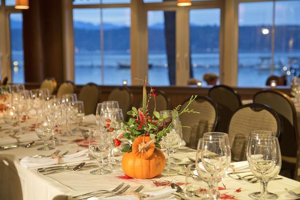 Holiday dining at Alderbrook Resort